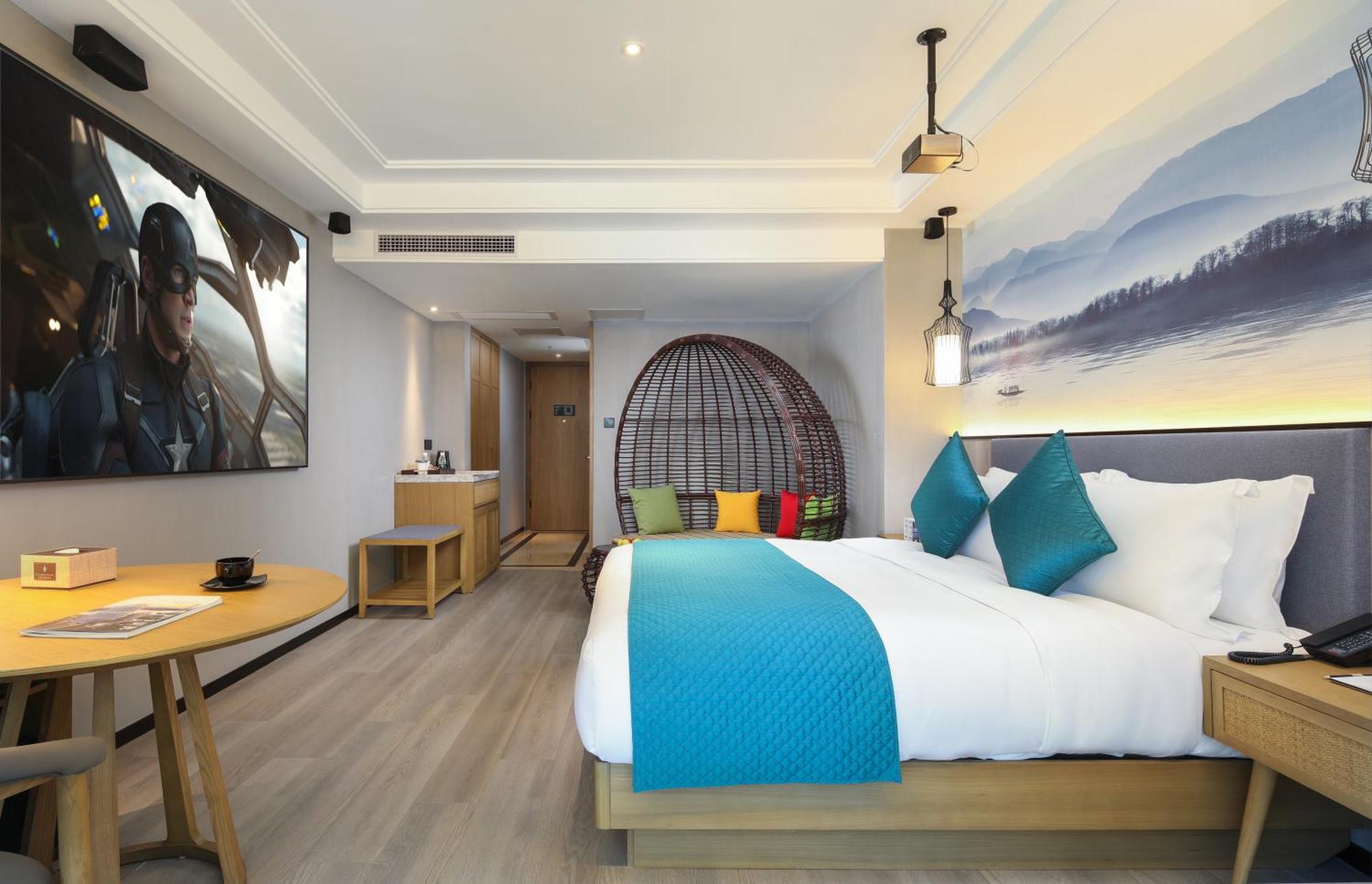 Mehood Lestie International Hotel Nancun Wanbo Metro Station Branch - Free Shuttle Bus To Canton Fair Complex During Canton Fair Period & Free Breakfast & Free Afternoon Tea & Free Midnight Snack & Free Vpn Internet Access Exterior foto